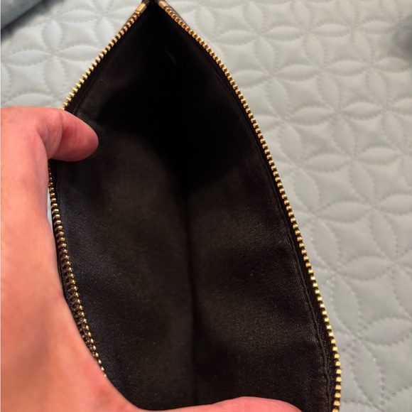Coach Leather Pouch black with Gold Accents - Picture 8 of 9
